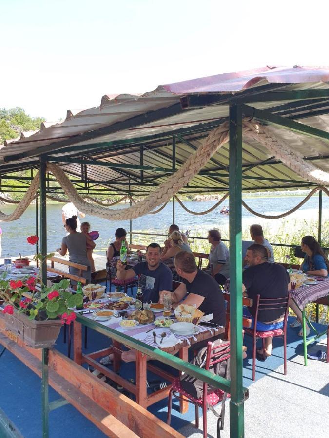 Mali Raj Apartmani Cetinje Exteriér fotografie